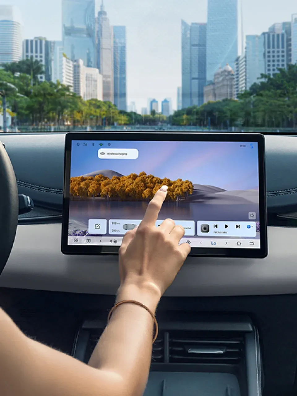 15,6"-os lebegő érintőképernyő