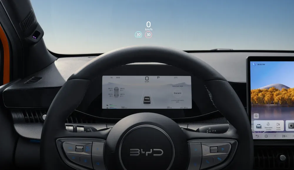 8 hüvelykes Head-Up Display (HUD)