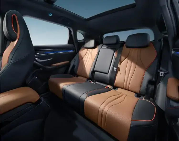 Kényelem a hátsó üléseken