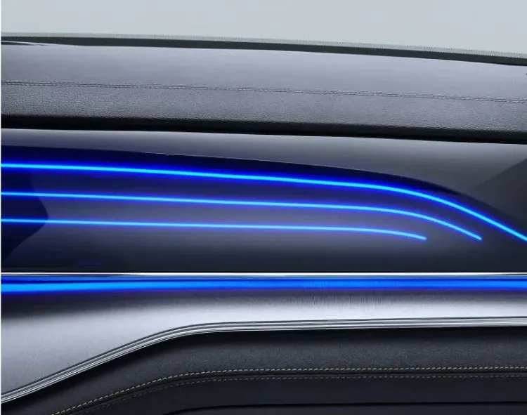 31 színű, átmenetes hangulatvilágítás