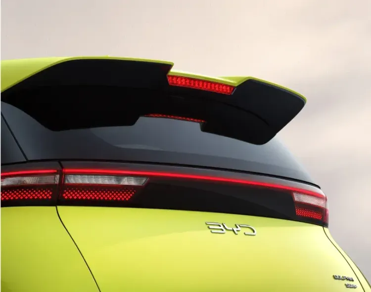 Sportos hátsó légterelő